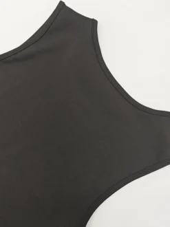 Robe noire sexy mini sans manches à col rond pour une soirée en amoureux