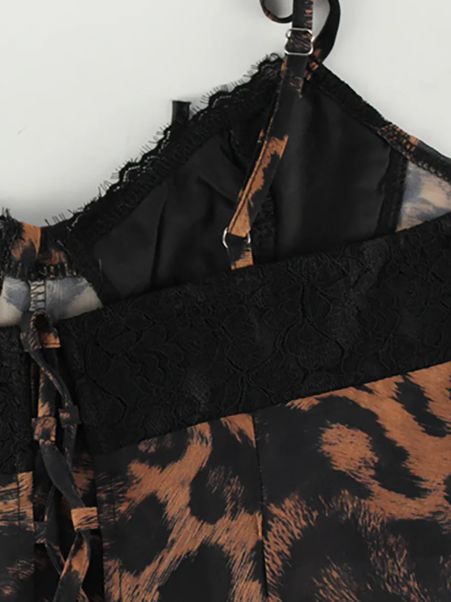 Robe nuisette courte imprimée léopard pour femme - Débardeur en dentelle marron style années 2000 coupe évasée - Idéale pour les soirées d'été en club (édition 2026)