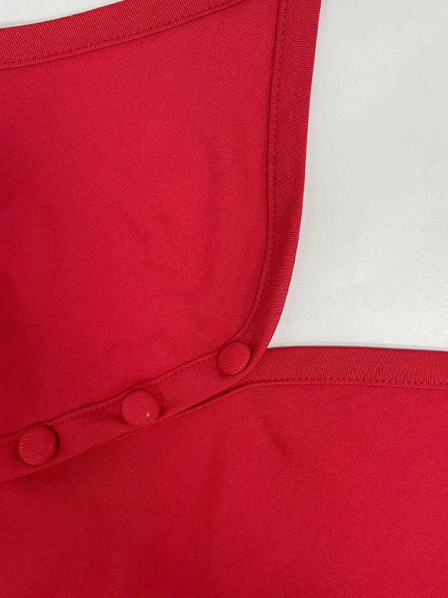 Robe rouge chic mini dos nu plissée à lacets sans manches et col en V pour une soirée en amoureux