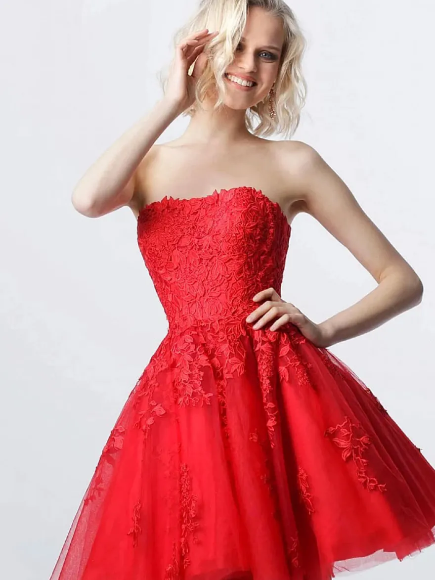 Robes de cocktail rouges Mini robe bustier en dentelle Robe de soirée sexy