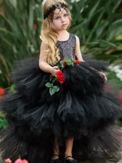 Robes de demoiselle d'honneur de mariage Robes pour occasions spéciales Robes noires sans manches à volants