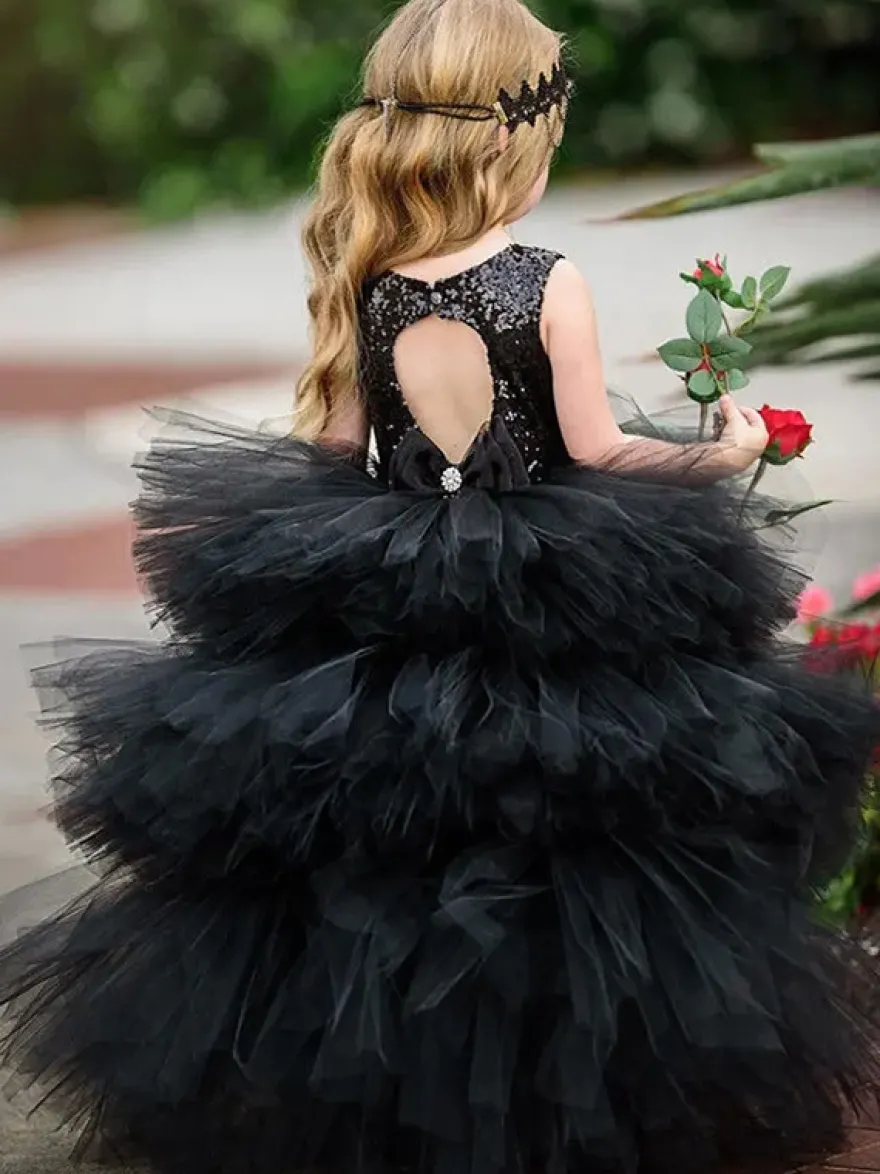 Robes de demoiselle d'honneur de mariage Robes pour occasions spéciales Robes noires sans manches à volants