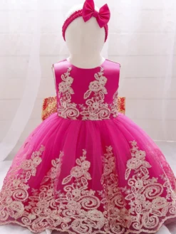 Robes de fille de fleur blanche robes d'occasion spéciale dentelle bleu royal sans manches col bijou robes de fille de fleur