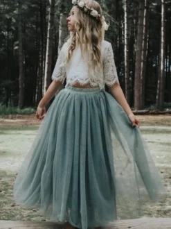 Robes de fille de fleur bleu gris Tulle demi manches bijou cou robes de fille de fleur