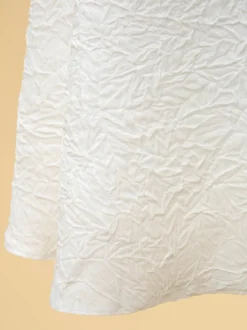 Robes de mariée courtes col bijou sans manches coupe trapèze taille naturelle en polyester