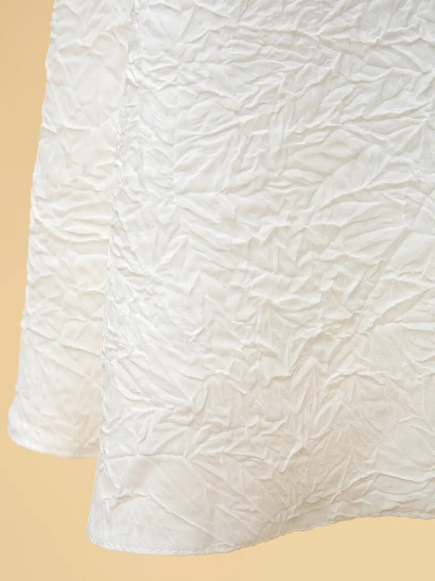 Robes de mariée courtes col bijou sans manches coupe trapèze taille naturelle en polyester