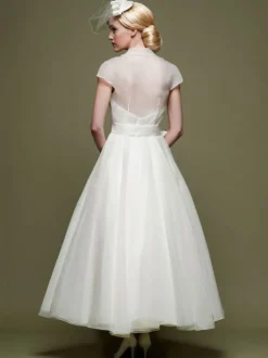 Robes de mariée courtes 2026 col en V manches courtes A-ligne cheville longueur robes de mariée personnalisation gratuite