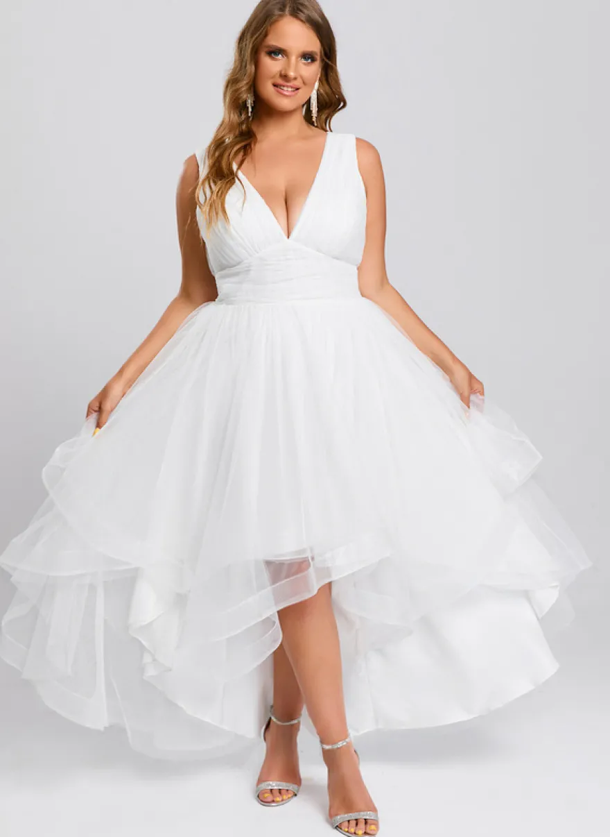 Robes de mariée courtes longueur cheville col en V sans manches coupe trapèze en tulle