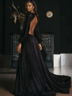 Robes de mariée noires Robe de soirée manche longue dos nu à traîne