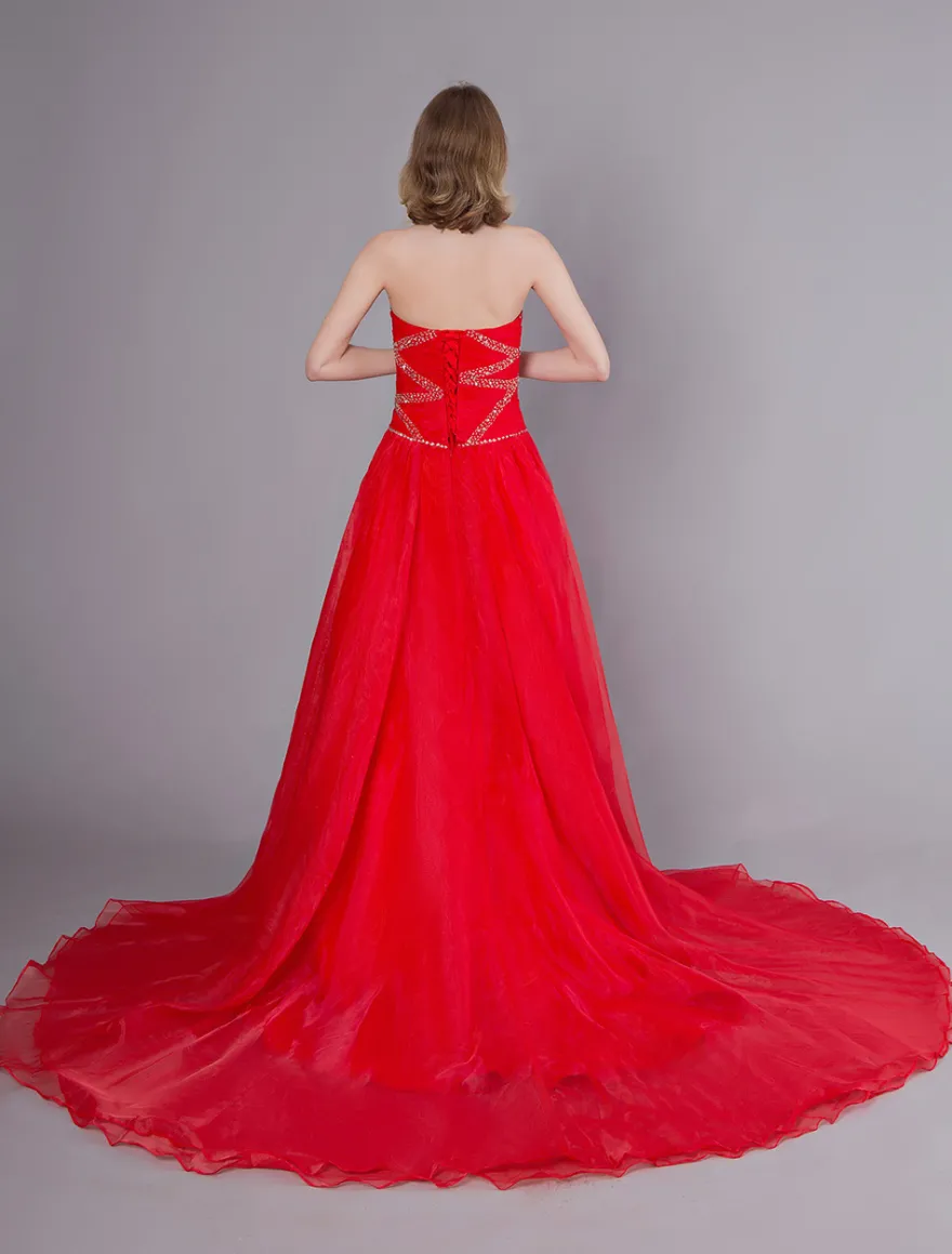 Robes de mariée rouges robes de soirée sans bretelles en organza perlées