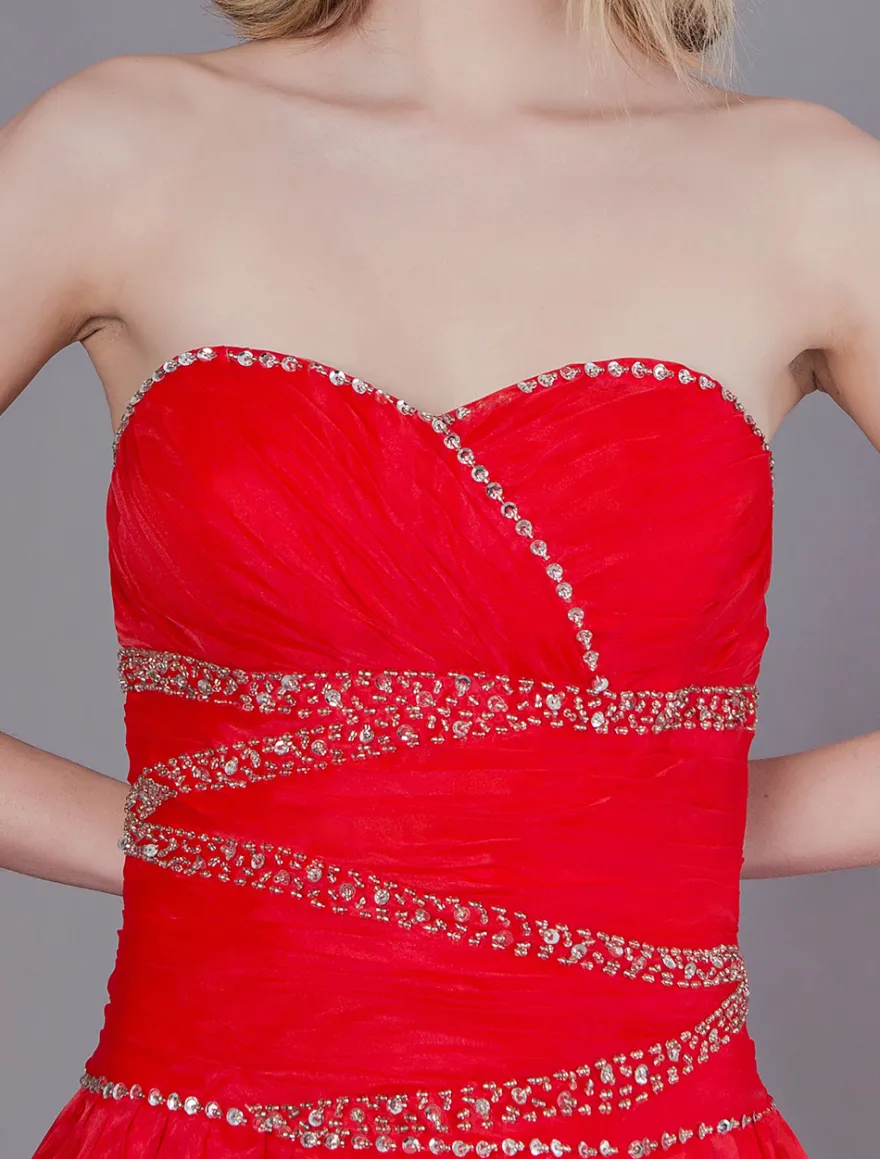 Robes de mariée rouges robes de soirée sans bretelles en organza perlées