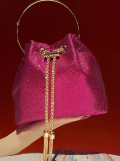 Sac bandoulière de mariée en forme de coquillage irrégulière entièrement orné de strass pochette de soirée rigide avec chaîne amovible