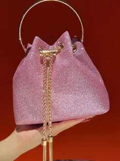 Sac bandoulière de mariée en forme de coquillage irrégulière entièrement orné de strass pochette de soirée rigide avec chaîne amovible