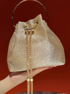 Sac bandoulière de mariée en forme de coquillage irrégulière entièrement orné de strass pochette de soirée rigide avec chaîne amovible