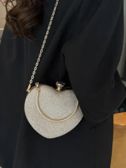 Sac à bandoulière en forme de cœur avec chaîne et pochette de fête brillante pour femme 2026