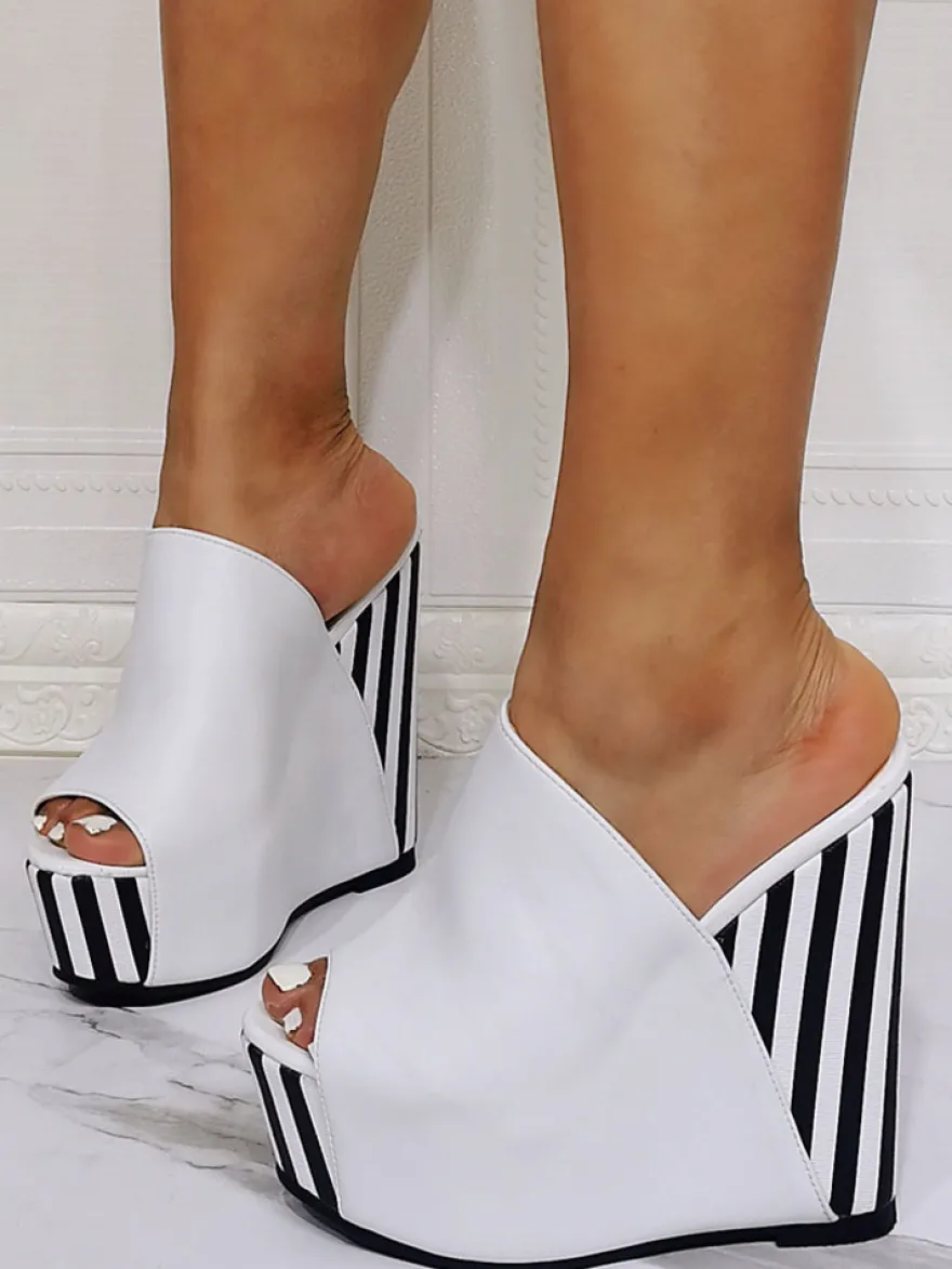 Sandales compensées blanches à bout ouvert en cuir PU à enfiler et à talons hauts