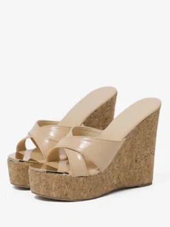 Sandales compensées pour femme Cocktail Détails métalliques Sandales à bout ouvert en cuir verni