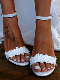 Sandales de mariée en cuir PU blanc sandales de mariage brodées à bout ouvert