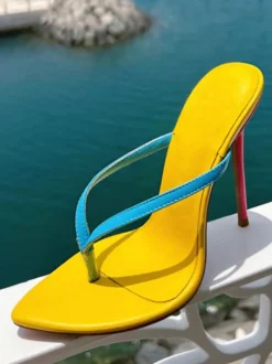 Sandales de plage jaunes à talons hauts pour femmes