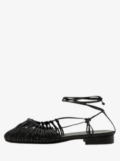 Sandales plates noires pour femmes bout rond ajouré lacets