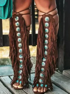 Sandales style gladiateur bohème pour femmes bout ouvert en daim perles talons hauts avec pompons