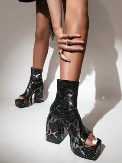 Sandales à Talons Hauts avec Plateforme avec Bout Ouvert en Cuir Synthétique Unicolore
