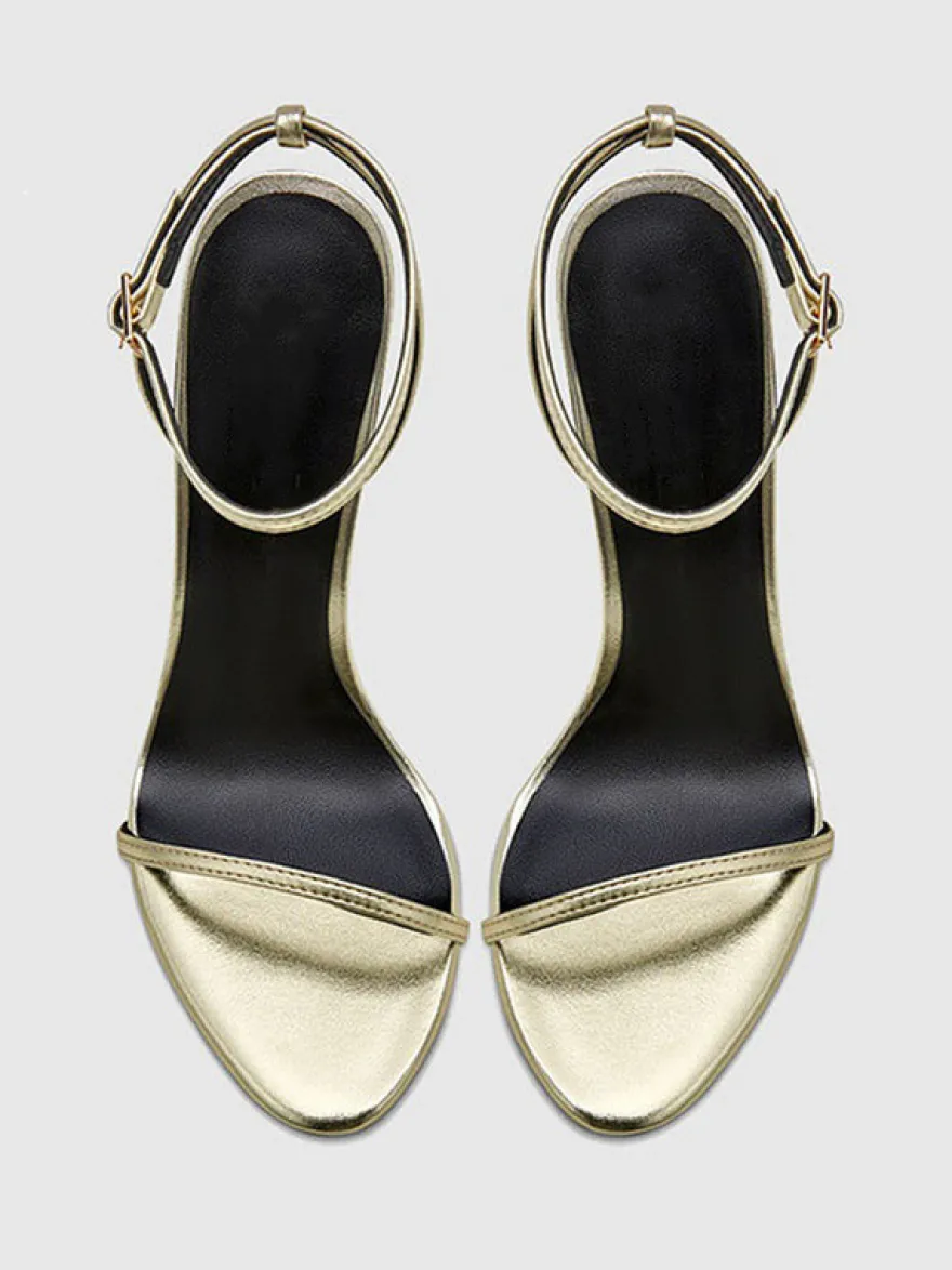 Sandales à talons hauts dorées à bout ouvert et talon aiguille Chaussures de fête