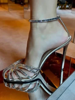 Sandales à talons hauts pour femmes chaussures de soirée à bout rond et talon aiguille métallisés