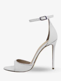 Sandales à talons noirs à bout ouvert et bride à la cheville