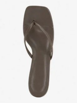 Sandales tongs à petits talons pour femmes