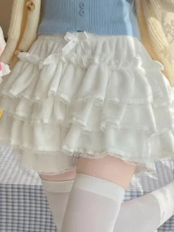 Short Lolita rose en dentelle à volants Sweet Lolita Bloomers