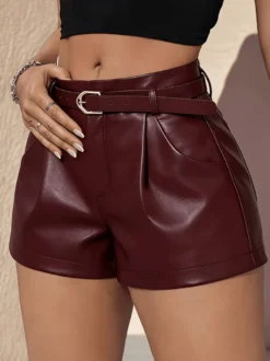 Shorty femme taille haute en similicuir