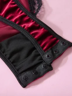 Sous-Vêtement Sexy En Velours À Épaule Ouverte En Dentelle Bordeaux Pour Lingerie Femme Soutien-Gorge