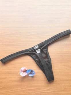 Sous-vêtements pour hommes culotte sexy noire transparente string