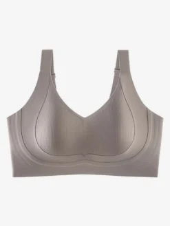 Soutien-gorge sans armatures et sans coutures confort et maintien grâce à ses larges bretelles