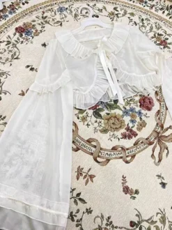 Sweet Ecru Blanc Manches Longues Volants