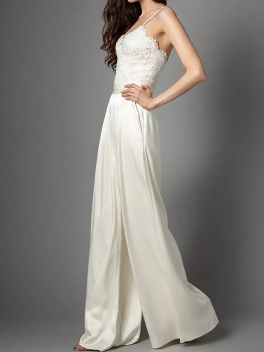 Tenue mariage femme combinaison mariée ivoire à fine bretelle zip sur dos