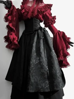 Tenues gothiques Lolita en dentelle à volants chemisier à manches longues et jupe noire ensemble deux pièces