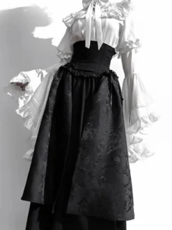 Tenues gothiques Lolita en dentelle à volants chemisier à manches longues et jupe noire ensemble deux pièces