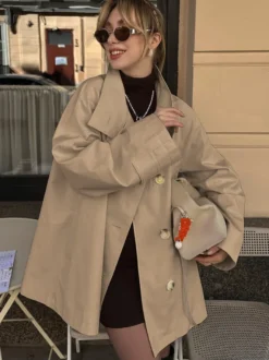 Trench-coat femme en mélange de coton - Coupe oversize minimaliste à double boutonnage et manches larges - Collection printemps-été 2026
