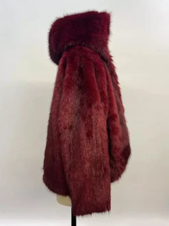 Veste à capuche en fausse fourrure bordeaux pour femme 2026