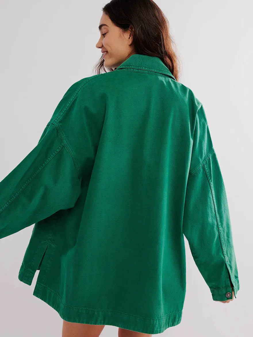 Veste en jean oversize pour femme - Délavage moyen coupe boyfriend fentes latérales - Style trucker - Collection printemps 2026
