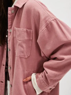 Veste en jean oversize pour femme - Délavage moyen coupe boyfriend fentes latérales - Style trucker - Collection printemps 2026