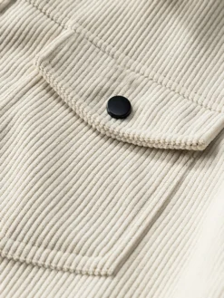 7. Veste en velours côtelé pour homme manches longues poches poitrine à rabat et poches latérales coupe-vent et durable style rétro