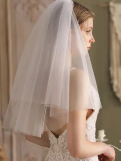 Voile de mariage blanche en tulle deux niveaux