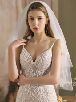Voiles de mariée en tulle Voiles de mariée en dentelle à deux niveaux